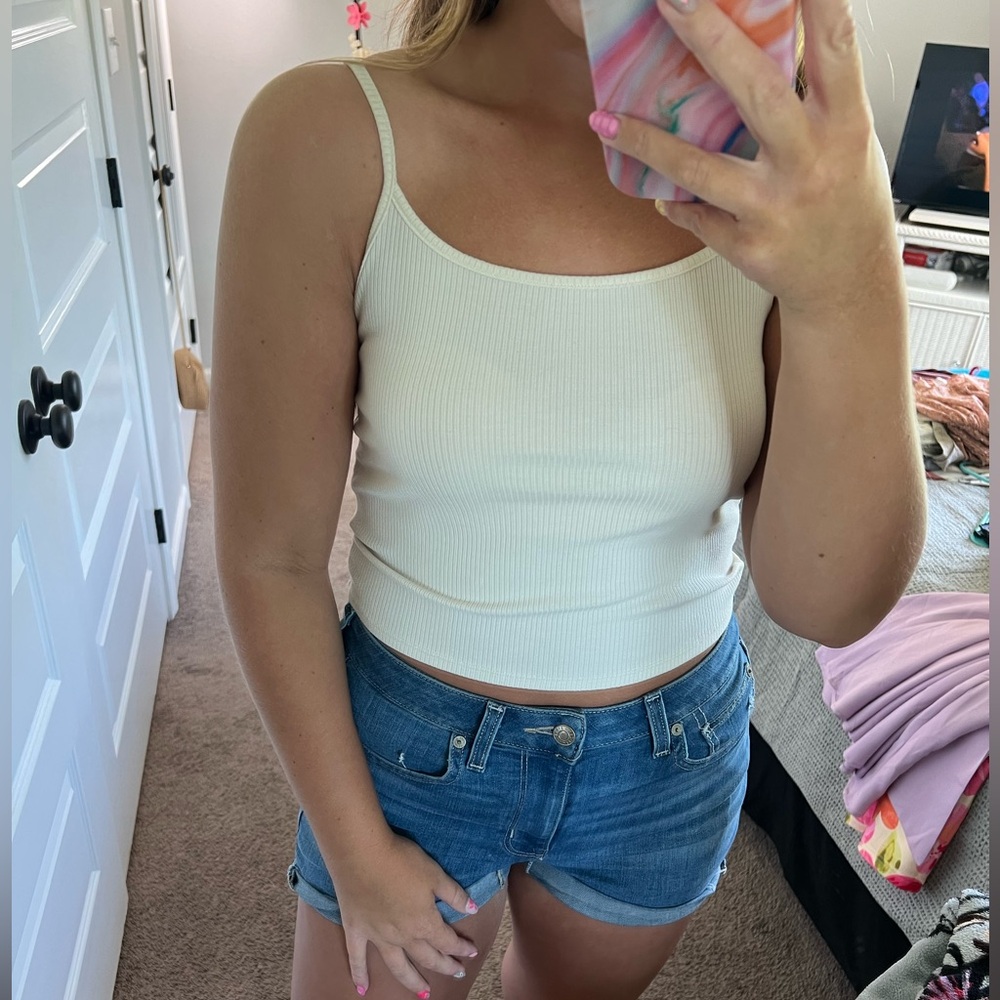 American Eagle Off White Cropped Cami Tank Top Size Medium